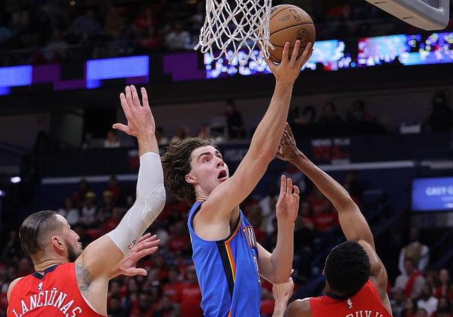 太阳展现出 太阳展现出