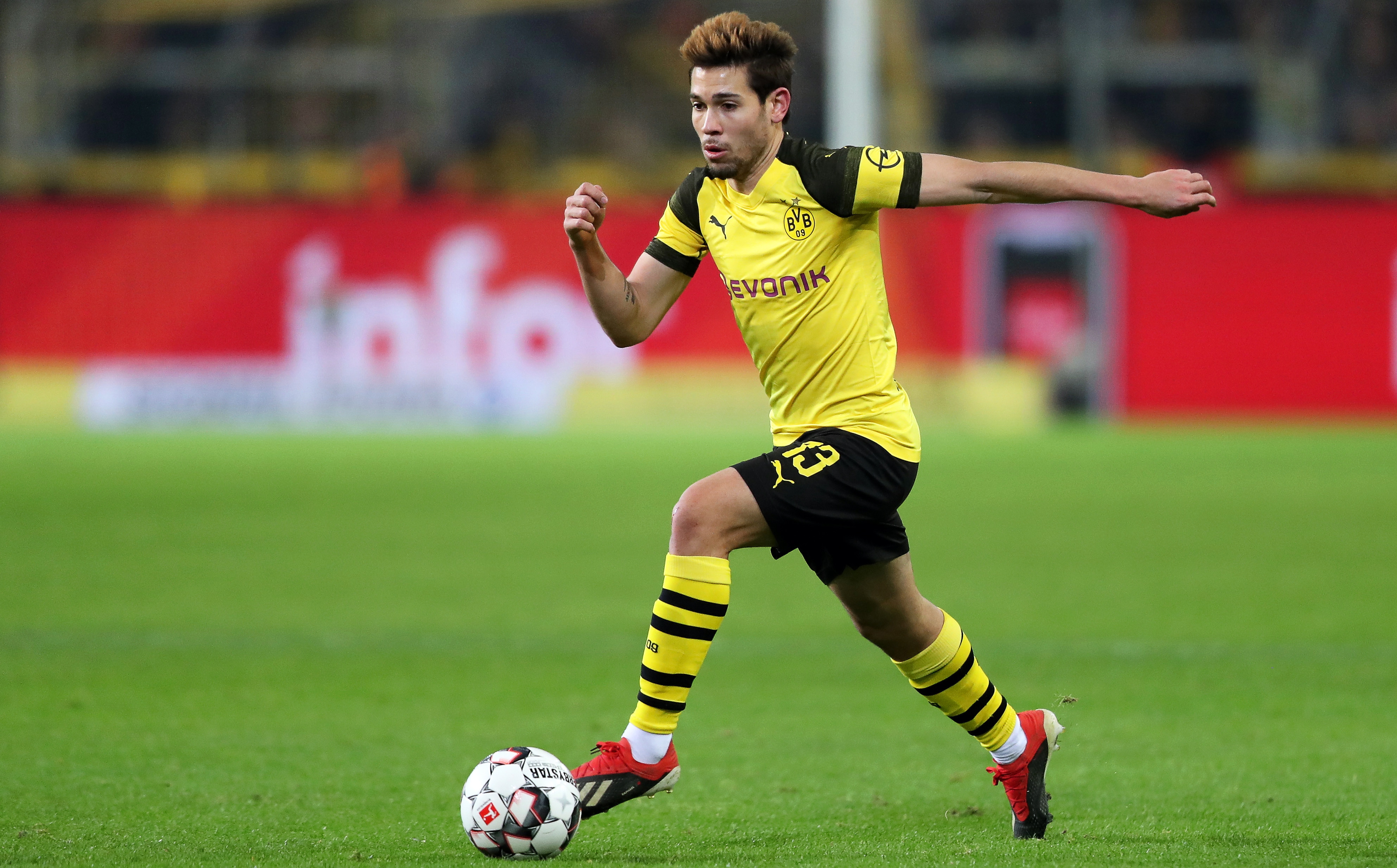 员第二位 员第二位