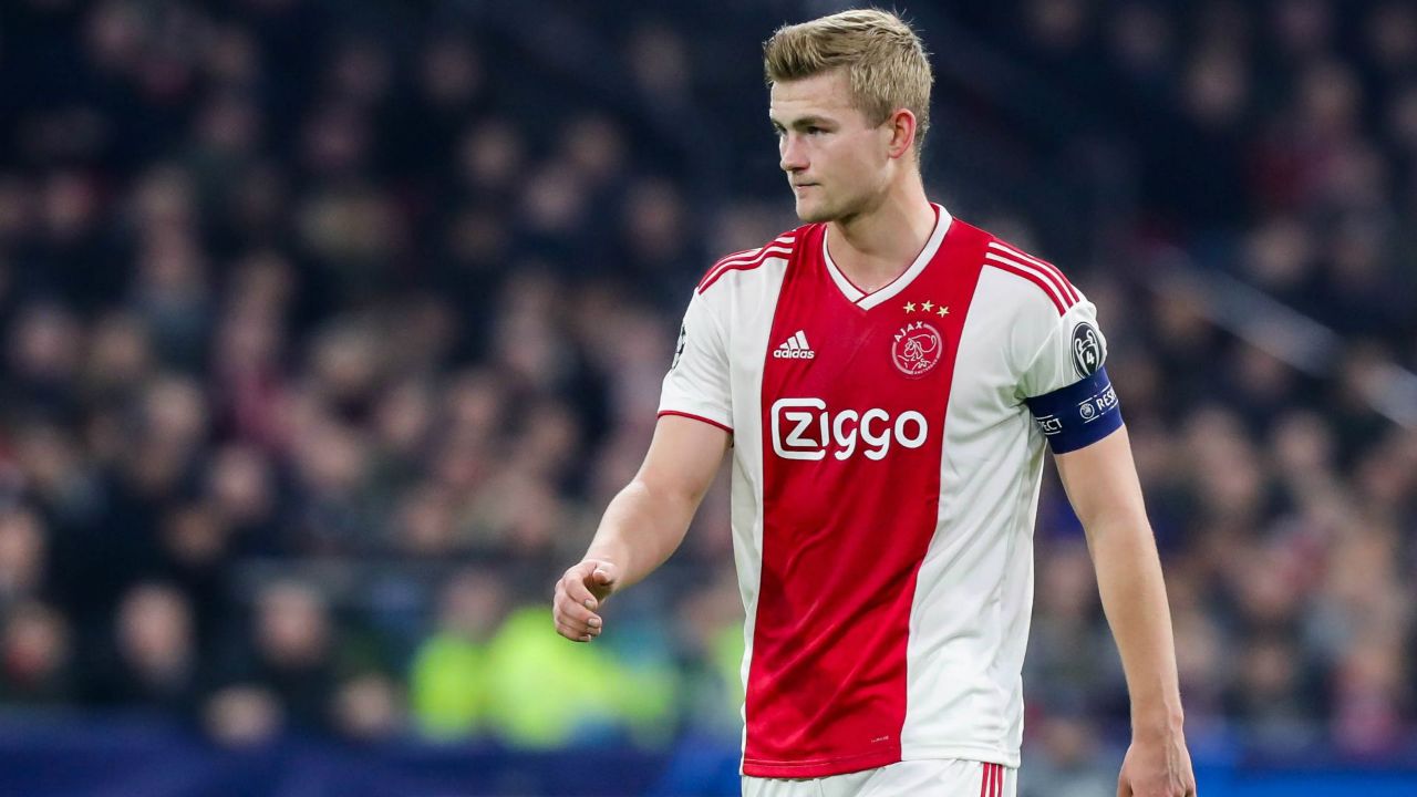 于球队的重 于球队的重