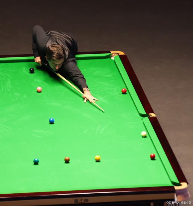 巴塞罗那的 巴塞罗那的