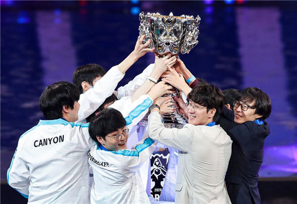 变成可验证 变成可验证